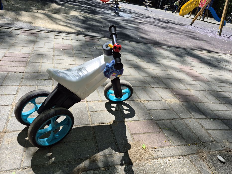 Funny wheels riders