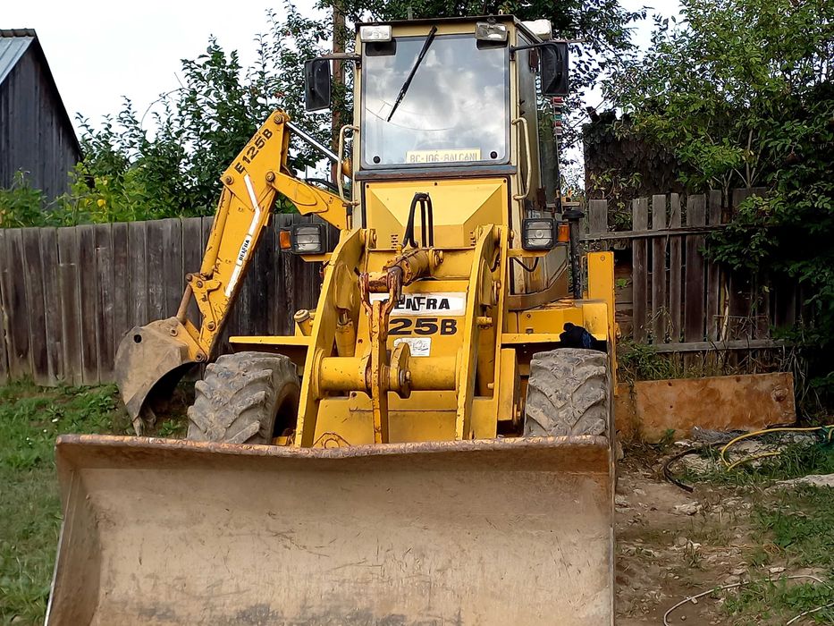 Buldoexcavator Benfra 1.25 B