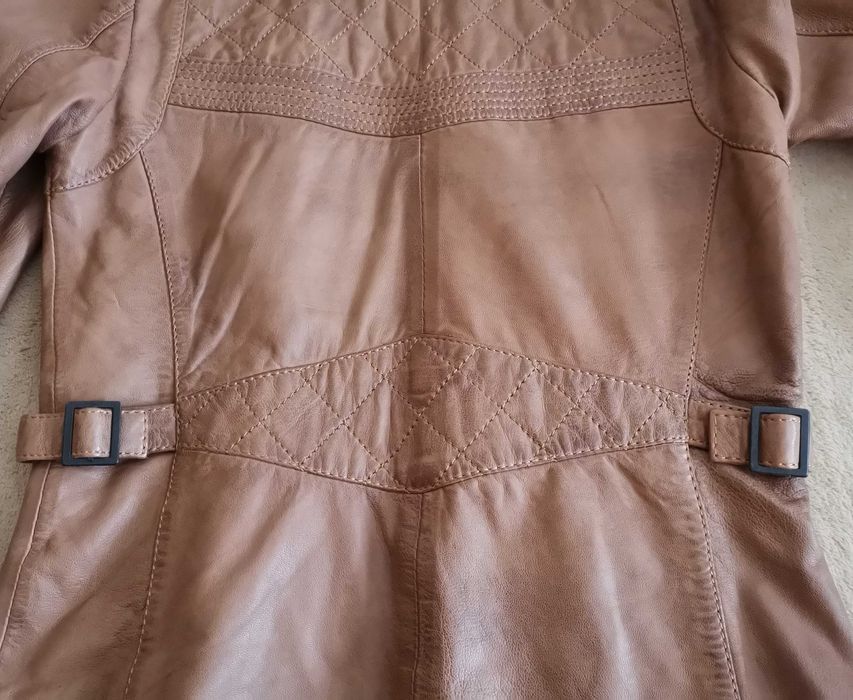 Дамско кожено яке