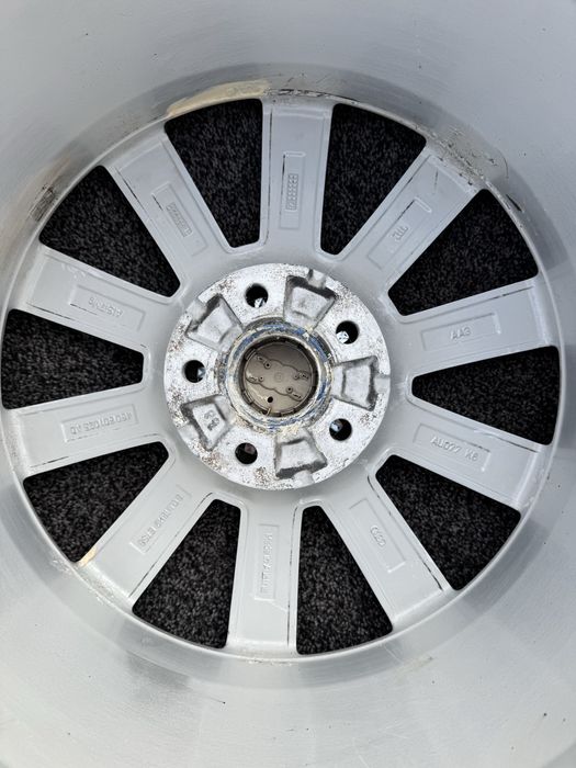 SET Jante Audi R18 OEM
