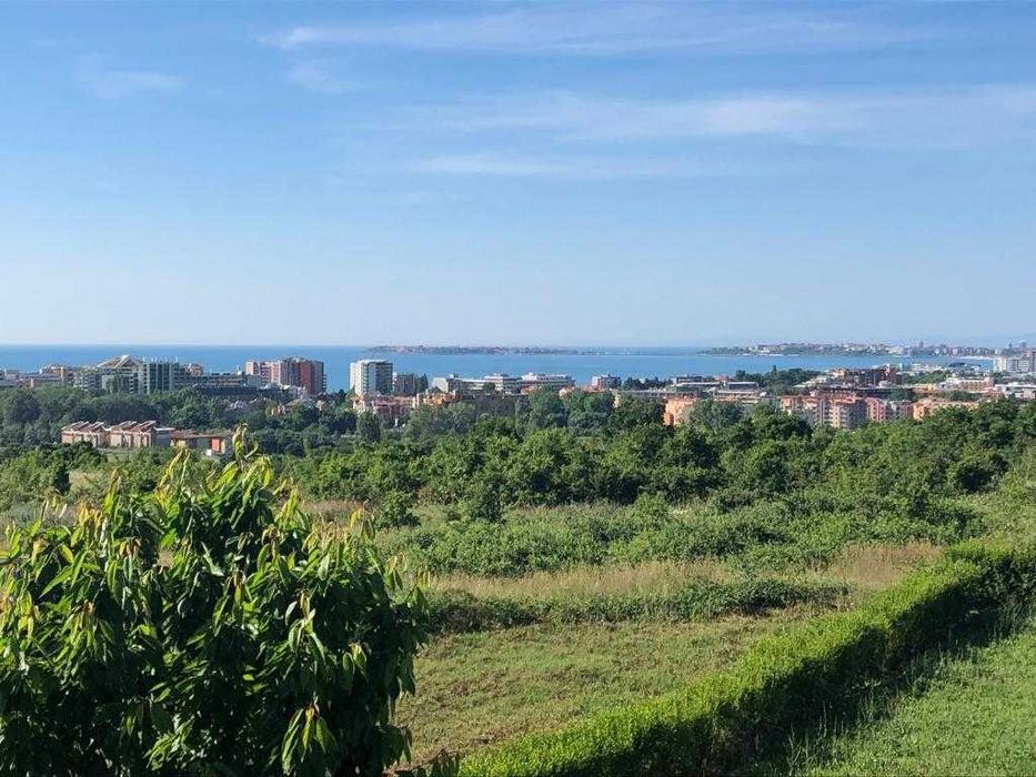 69990 EUR  2-стаен апартамент 72 кв.м.  Империал Хайтс, 1,5 км до плажа