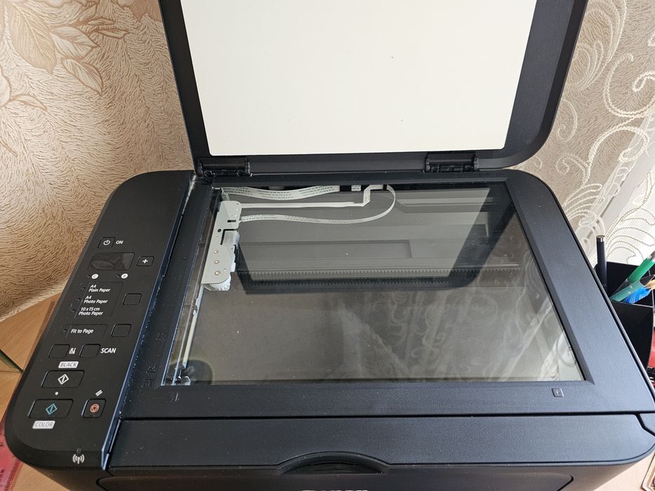 Продаю принтер Canon