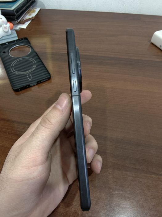 Продам OnePlus 13 Global (16/512gb)