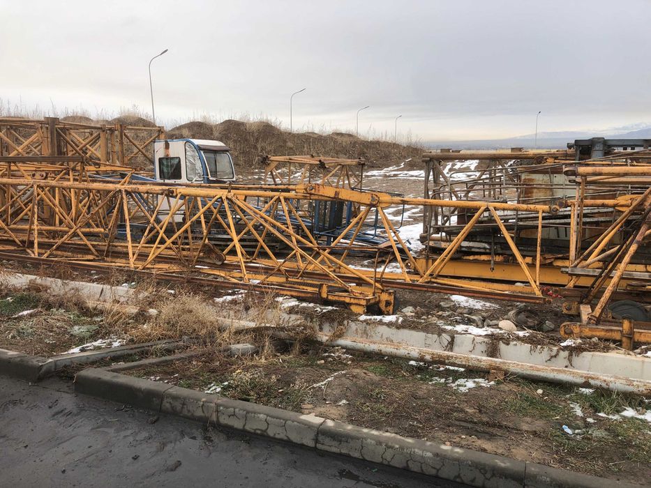 Башенный кран QTZ-80