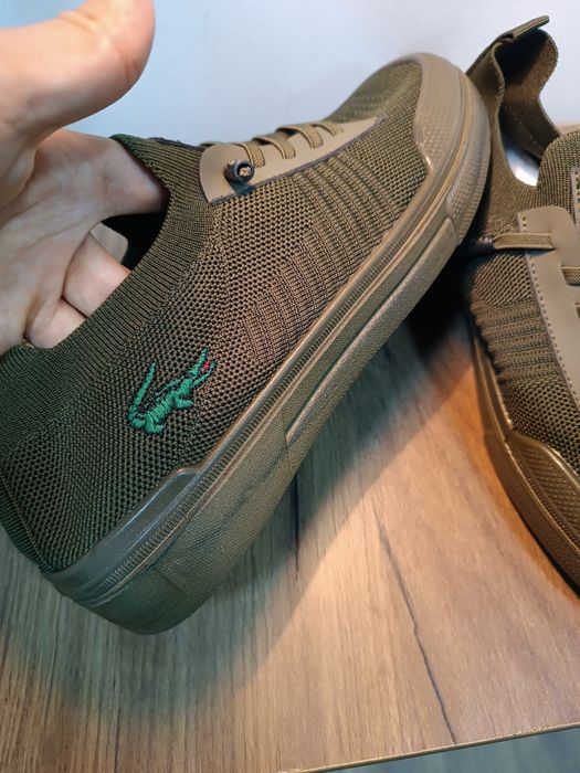 Кроссовка новый 41 размер