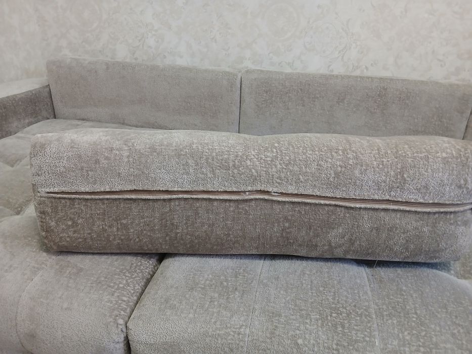 Продам диван в отличном состоянии.