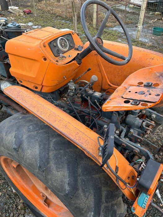 Tractor FIAT 250