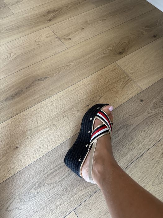 Sandale Tommy Hilfiger 37