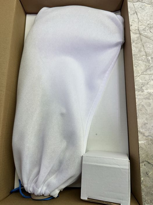 Смесител бежов-чисто нов цял комплект