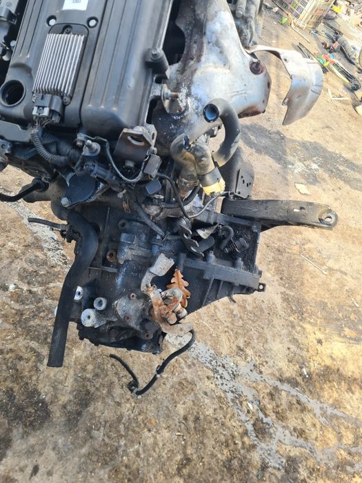 Двигател и скорости от Опел Зафира Астра 2.2 бензин 2004г