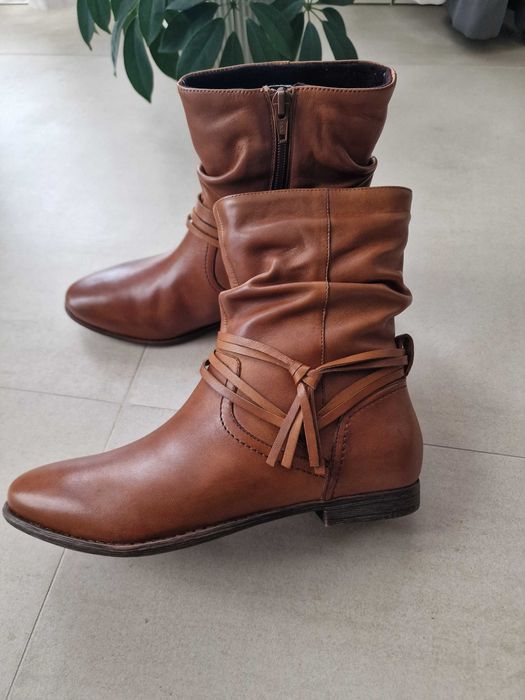 Продавам дамски обувки