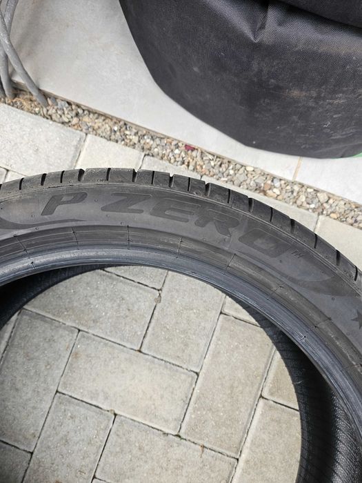 Anvelopa Vara 245/40 R19 98Y Pirelli P Zero PZ4