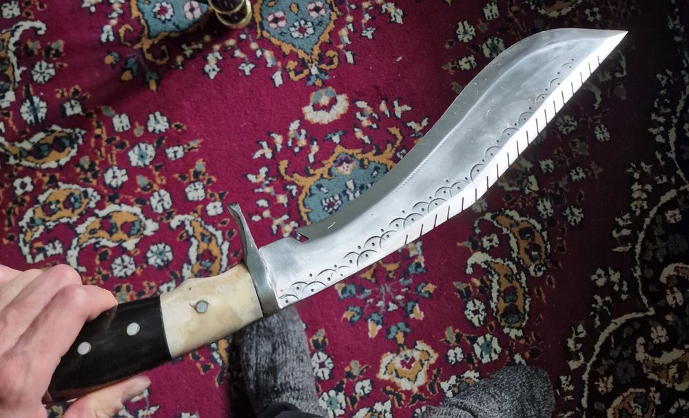 Macetă Kukri din Nepal