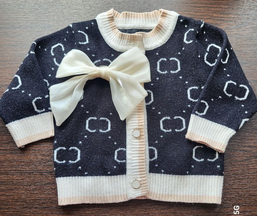 Продаются вещи на девочку размер 68- 80