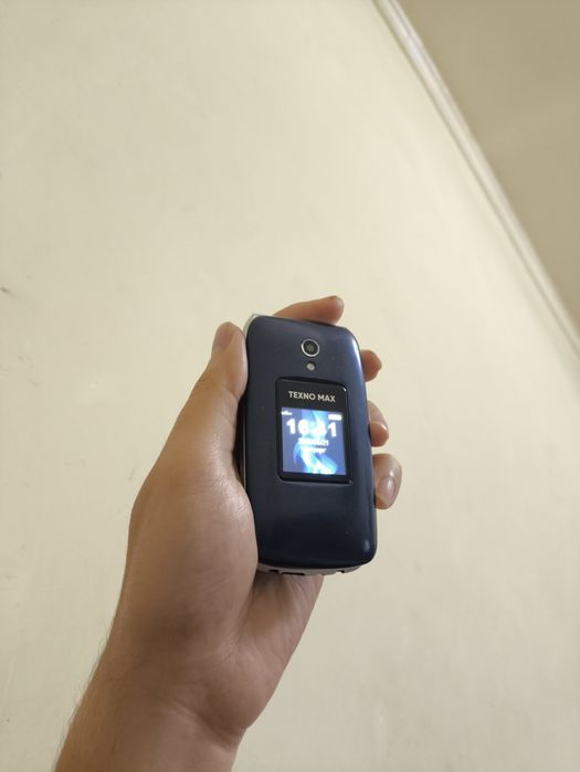 Телефон Texnomax r80