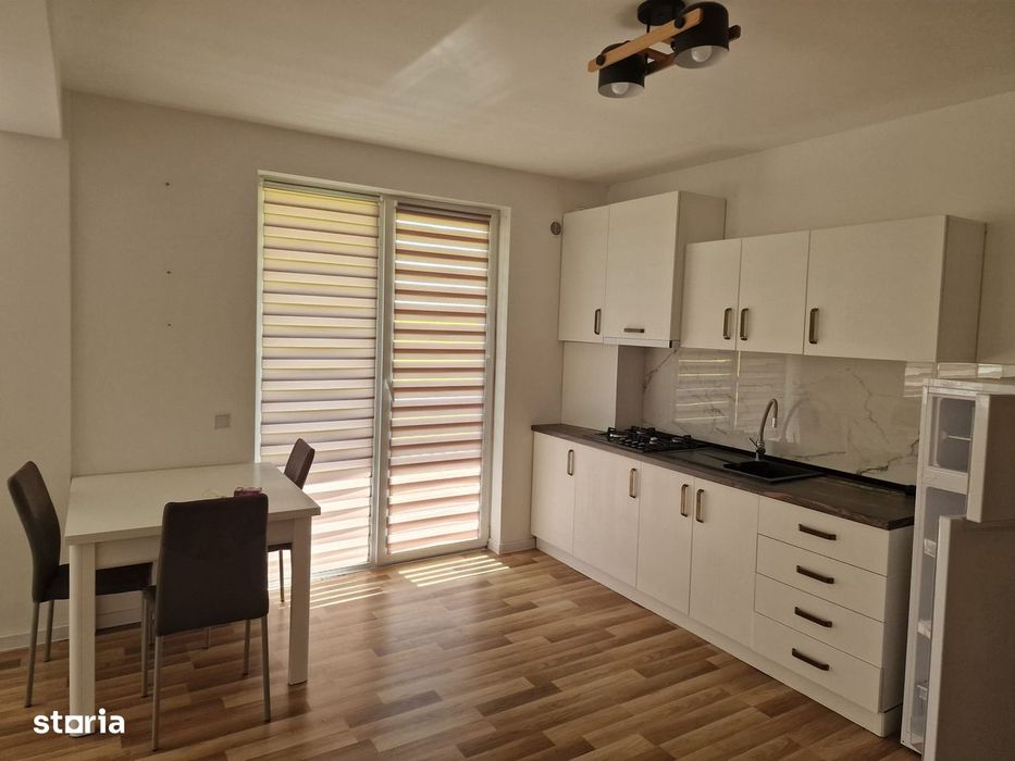 De vanzare , ap. 3 camere , decomandat etaj 1 - Sf.ilie-Suceava — fotografia 3