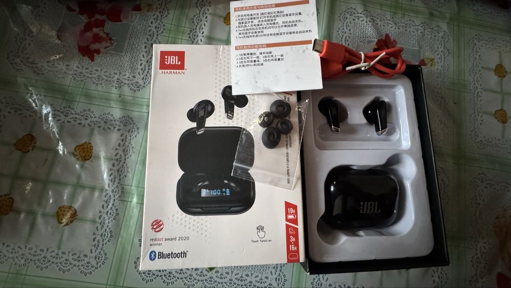 Беспроводные наушники JBL model/ MG-S20