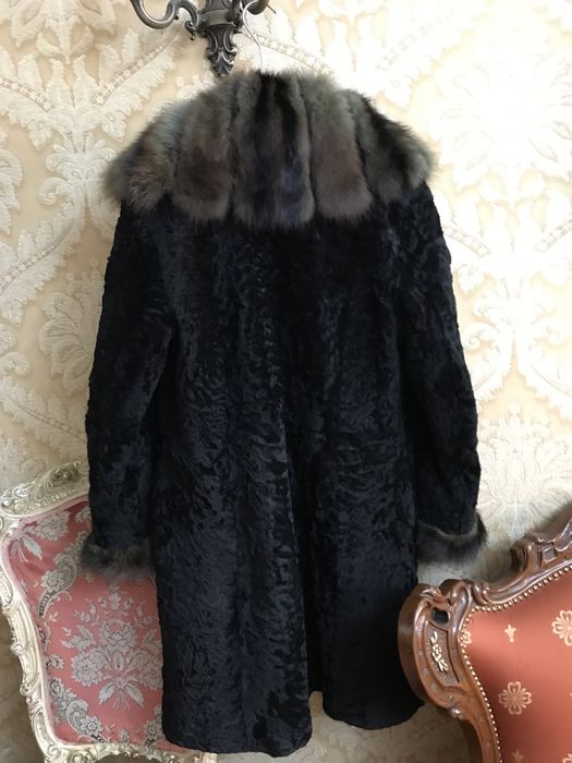Шуба куница, каракуль