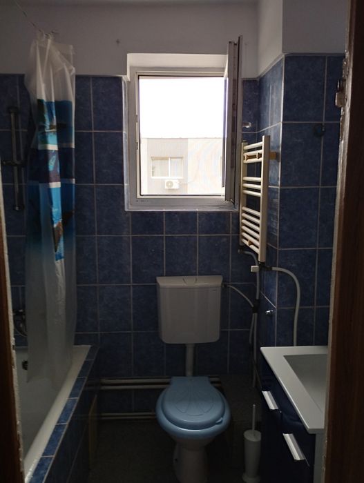 P.f  Vând apartament 2 camere, decomandat, 54 mq zona Frumoasa