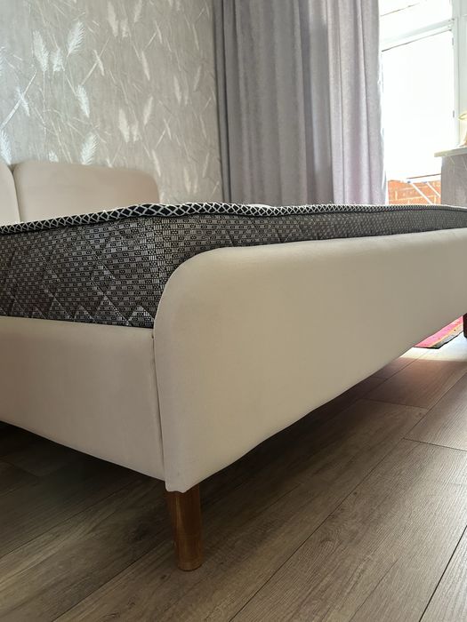 Продам кровать двухспалка большая