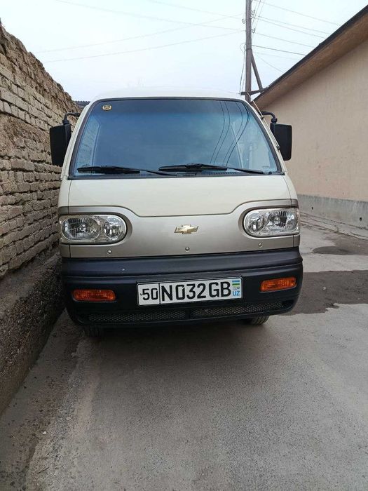 Дамас машинаси сотилади