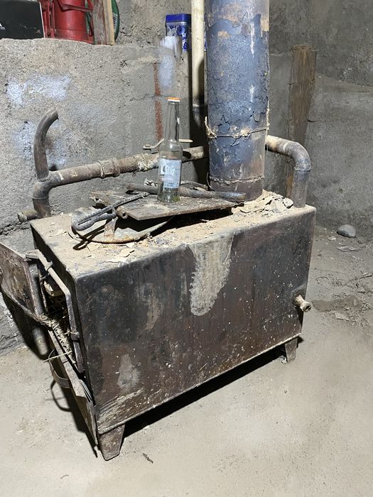 Продам печку угольную в отличном состоянии