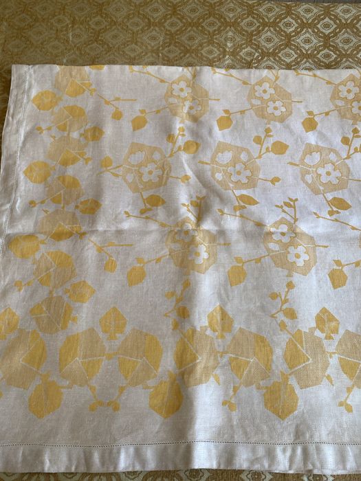 Скатерти льняные