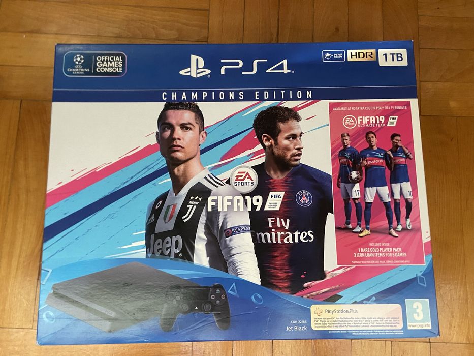 PS4 Slim 1TB + 3 Контролера + Докинг Станция + 4 Игри | ТОП Комплект