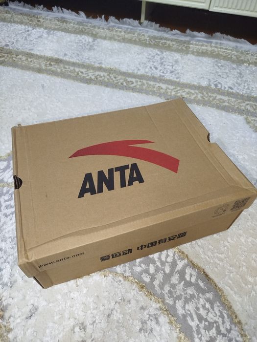 Orginal Anta krasovka 43