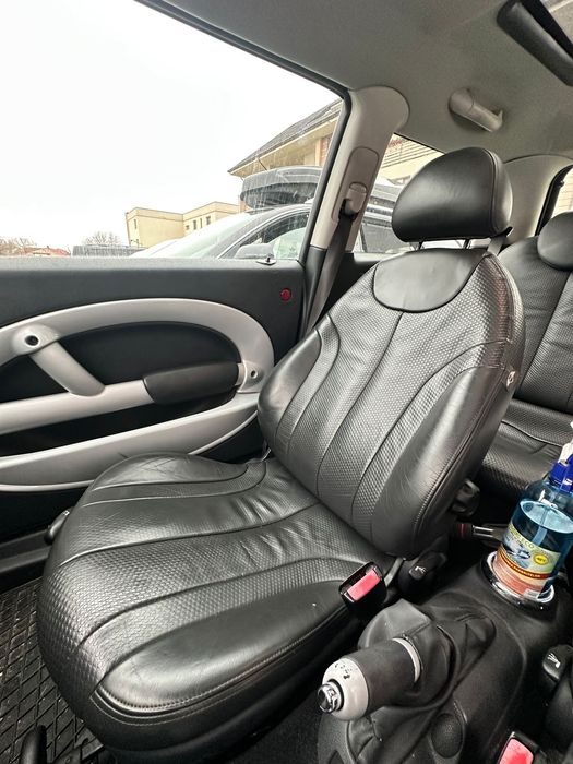 Mini Cooper R50 1.6 116 cp