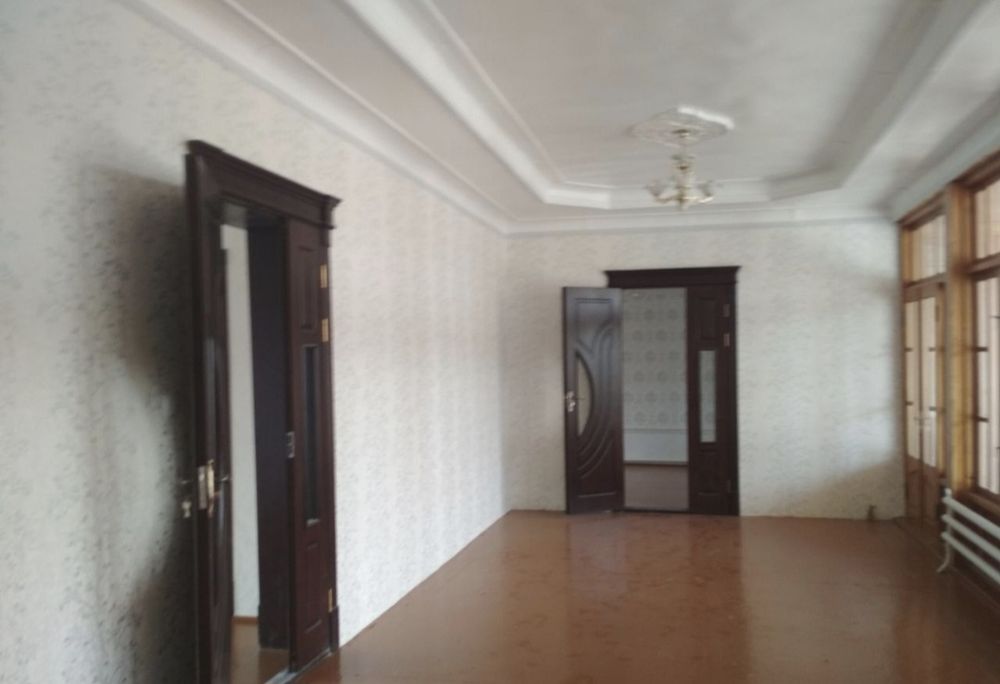 Абдурахмоновда ховли сотилади