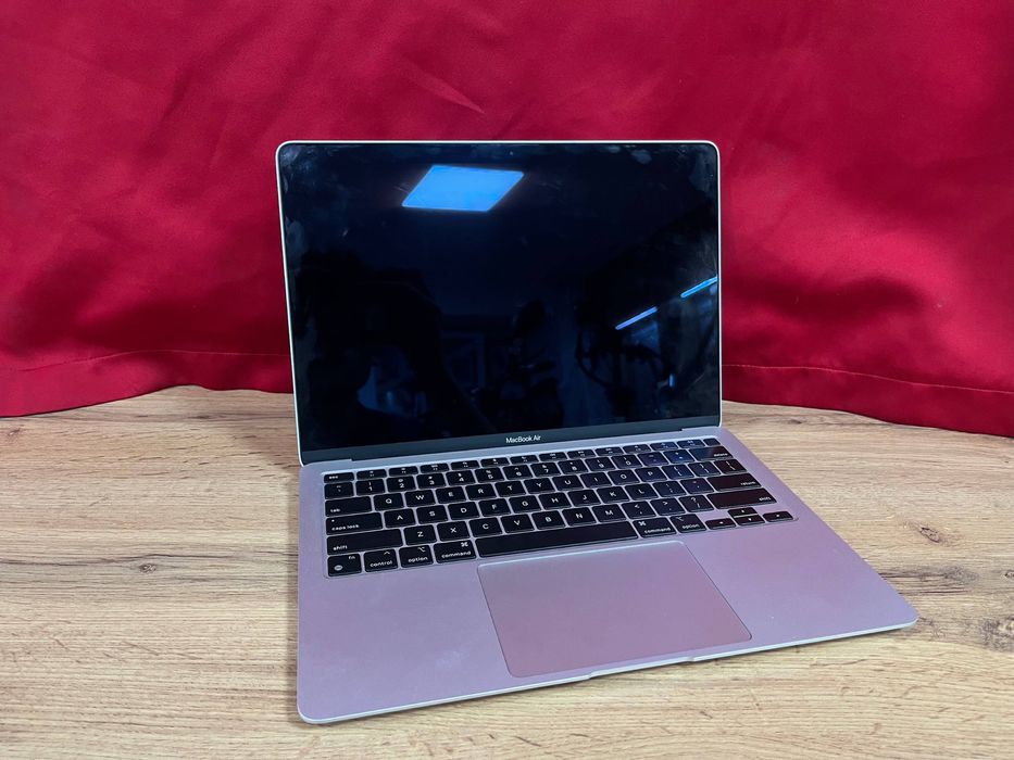 Macbook Air 2020 M1/ТехноАлтын/Рассрочка