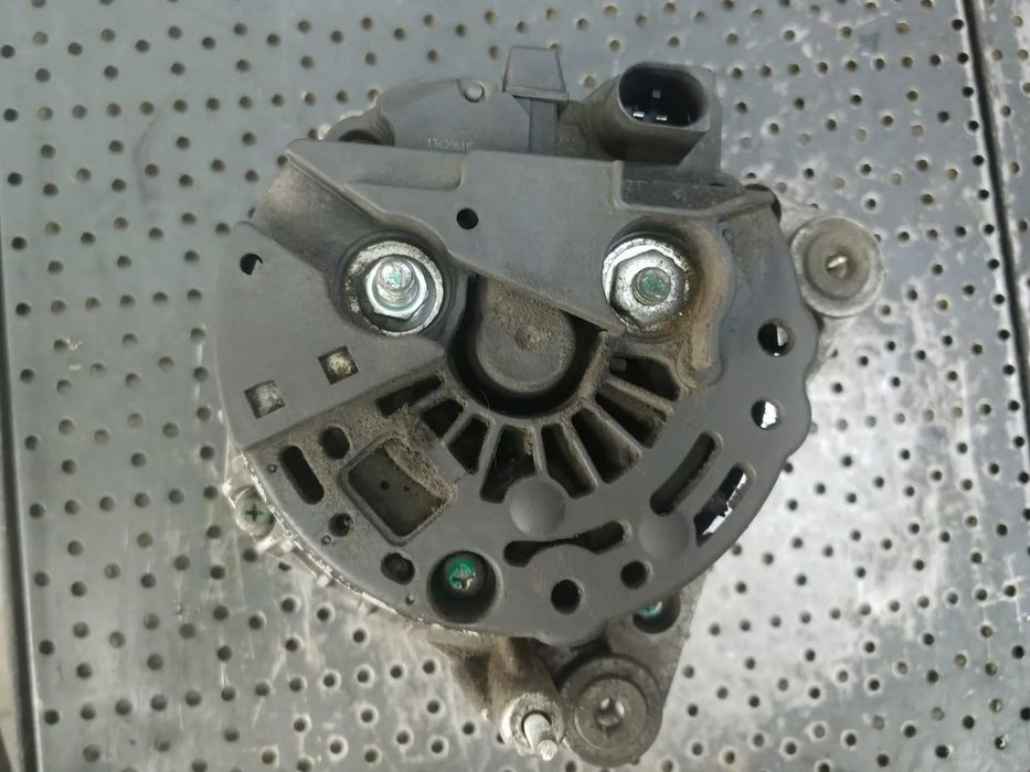 alternator 1.9 tdi bkc seat leon  vw touran golf 5 1k passat b6 skoda octavia 2