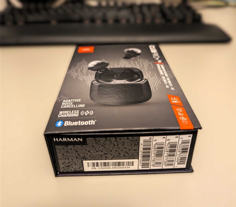 JBL CLUB PRO+ TWS - Pachet Complet (Cutie + Accesorii) - Sector 1