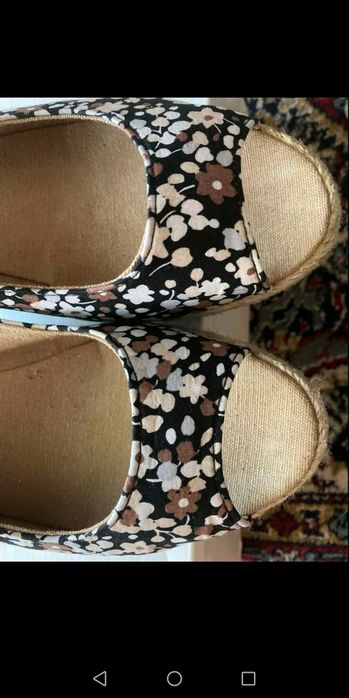 Хубави летни обувки на платформа-Еспадрили