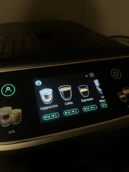 Espressor automat DELONGHI Magnifica Plus