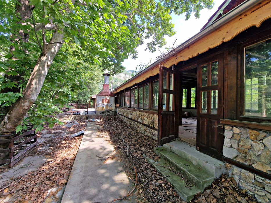 Продавам ресторант, кафе-аператив, заведение 260РЗП в с.Бачково