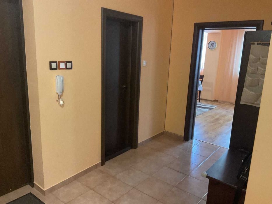 Дава се под наем Тристаен апартамент в София, Малинова долина - 127 кв.м за 767 € - Снимка #8