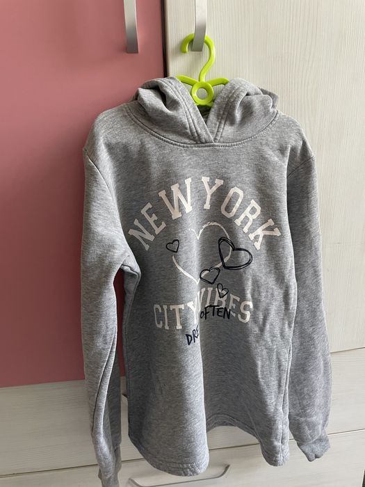 Туники и блузки есен-зима 146 см. за момиче