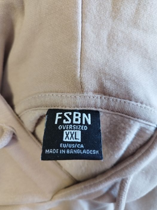 Дамски пуловери по 15 лв.