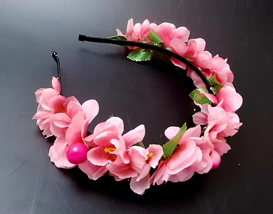 Ободки на весенние праздники .