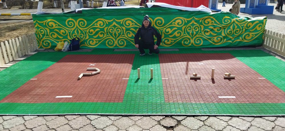 Городошная площадка для европейских городков