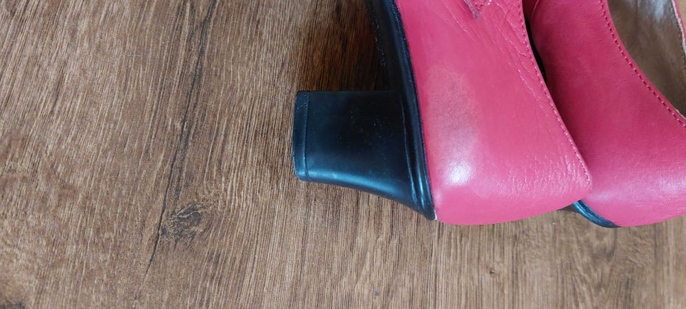 Скарпини номер 36