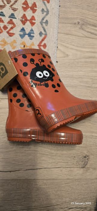 Cizme si adidasi fetite