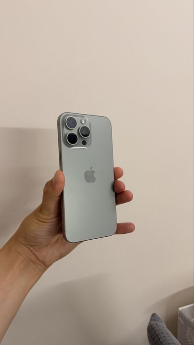 iPhone 15 pro max 256 гб идеальный