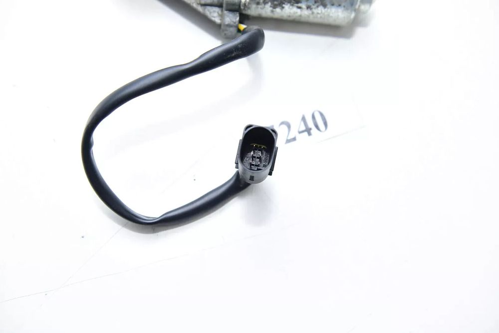 Motoras pentru parbriz BMW R1200RT R1250RT 2014-2023 46637728676