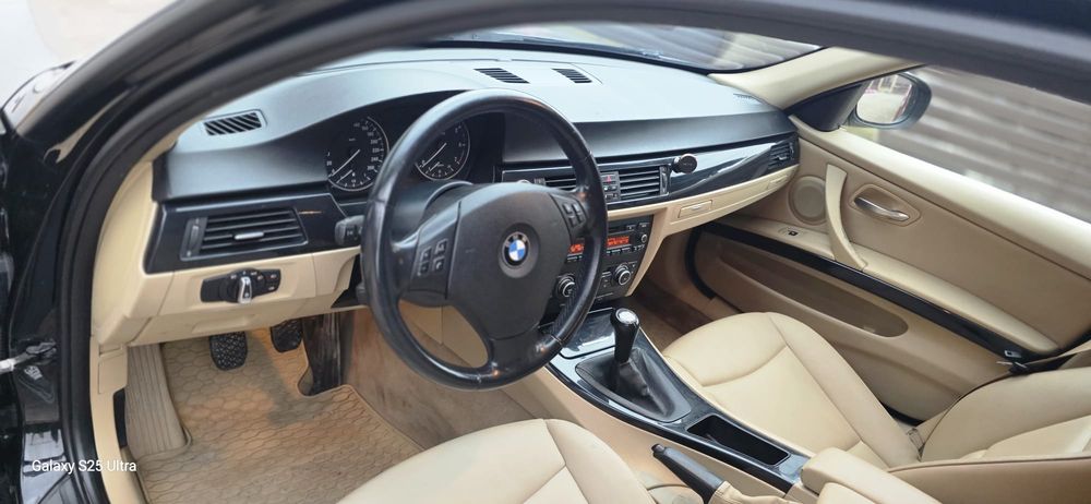 BMW 3 Series 2010 — imagine 5