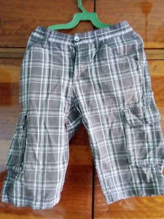 Vand pantaloni scurti C&A