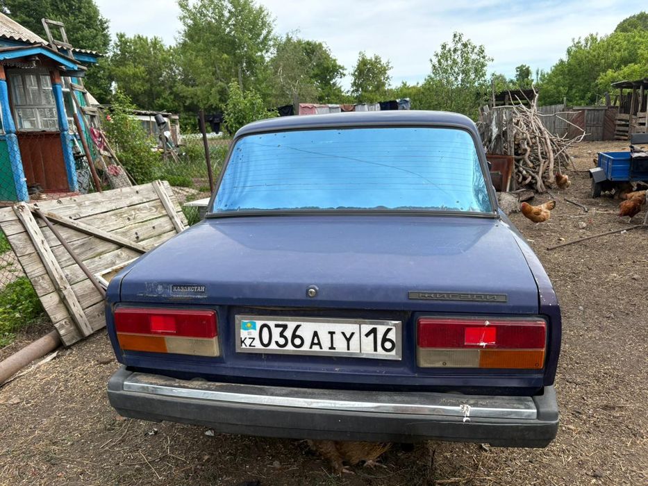 Продам машину  ваз 2107