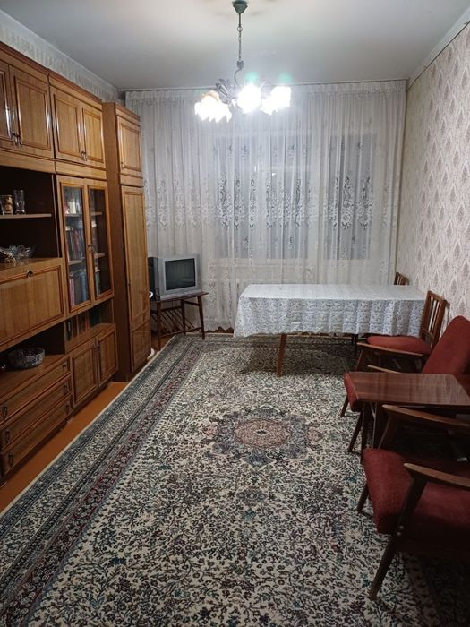 Продаётся квартира 3х комнатная. Феруза.